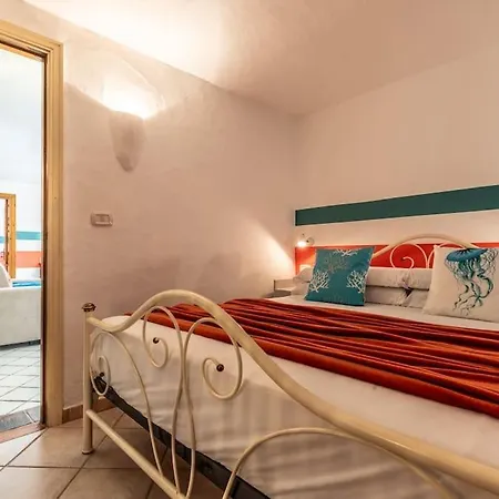 Apartamento - Coral 2 *