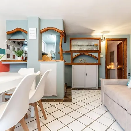 - Coral 2 Apartment *