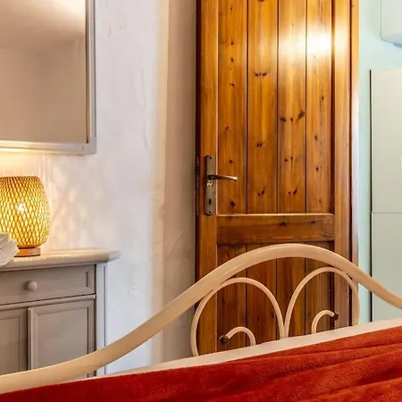 - Coral 2 Apartment San Pantaleo
