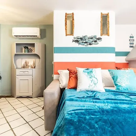 - Coral 2 * San Pantaleo