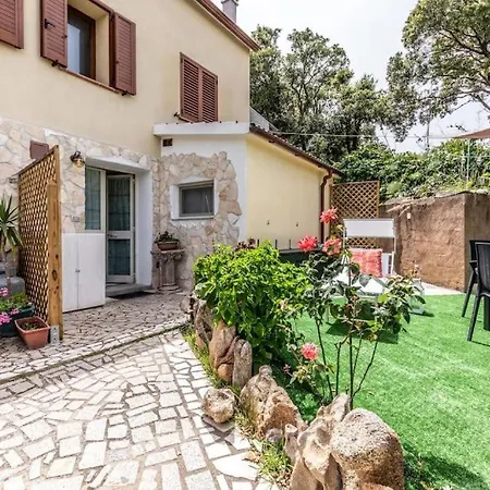 - Coral 2 Apartment San Pantaleo